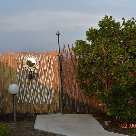 Lia'S Beach House Agios Nikolaos  Exterior photo